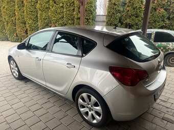 Opel Astra 1.6 Enjoy - 2