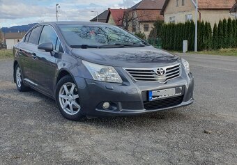 Toyota avensis 2.0 D4D 178000km - 2