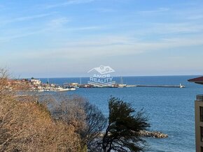 Predaj, apartmán s možnosťou prestavby na mezonet Nesebar, B - 2