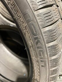 Predám NOKIAN 255/35R19 - 2