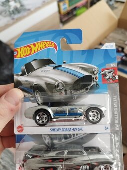 Hot wheels- Rolling metal - 2