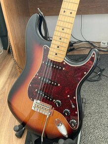 Fender Player Stratocaster Limited Edition - 2