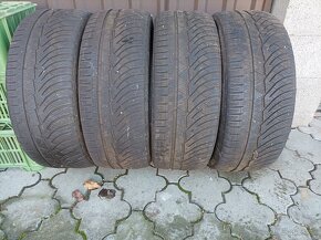 Zimné pneumatiky 225/45 R18 - 2