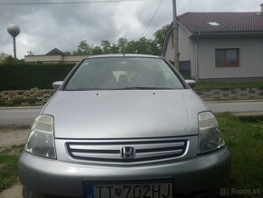 Honda streeam - 2