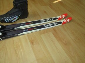 Predam bezkovy set,SALOMON,131 cm,SNS,c.35,5,supiny - 2