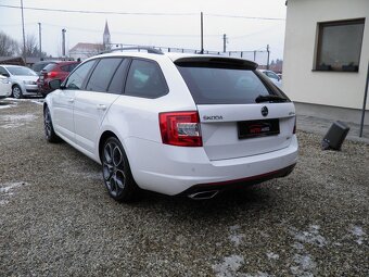 Škoda Octavia Combi 2.0 TDI DPF RS - 2