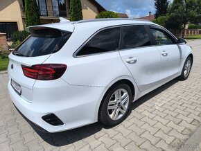 Kia Ceed sw 1.4i LPG 2019 GOLD - 2