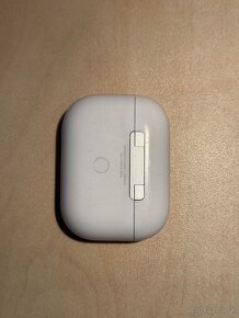 Apple AirPods pro 1 - 2