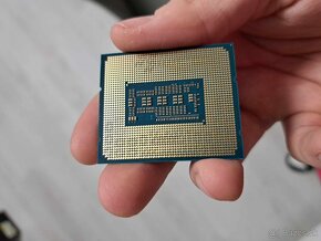 I7 13700k a GIGABYTE Z790 GAMING X - 2