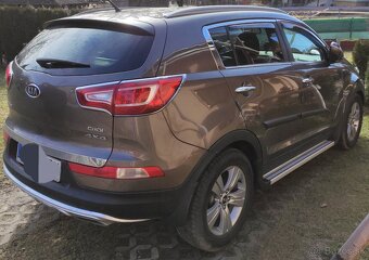 Kia sportage 2.00CRDI 100kw 4×4 2012 AWD - 2