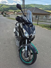 YAMAHA X MAX 125 i - 2