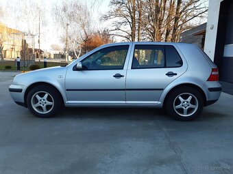 VW Golf 4 - 1.4 16V - 55KW -  Benzín - 2