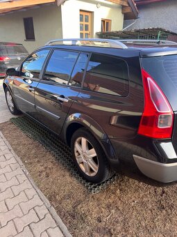 Renault - Megane 1.5 - 2