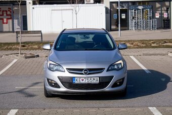 Opel Astra Sport Tourer ST 2.0 CDTI - 2