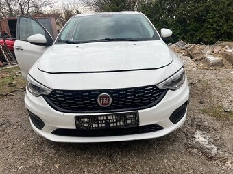 Fiat tipo 2017 - 2