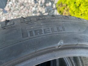 4x pneu Pirelli 295/35 R21 107V - 2