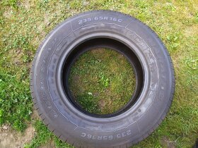 Pneumatiky Goodyear 235/65R16C 1kus - 2