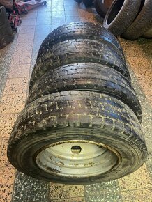 Predam pneumatiky 215/75 r17,5 AVIA,IVECO - 2