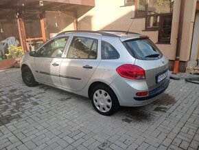 Renault Clio - 2