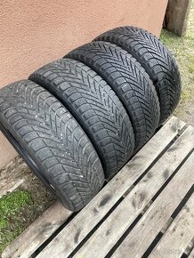 Pirelli 185/60 R15 4x=80€ - 2