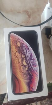 Predám Iphone xs mobil je ako nový - 2