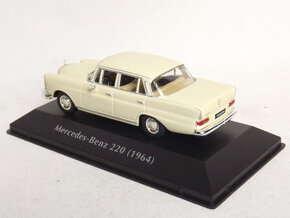 Mercedes 220 SE 1:43 - 2