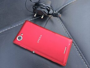 Sony Xperia L ROSE RED Top stav + adaptér - 2