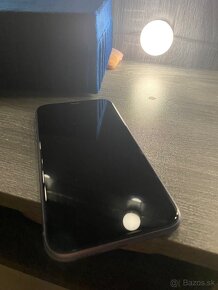 iPhone 11 64GB Purple - 2