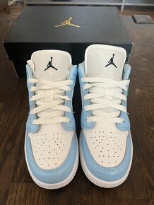 Jordan 1 Low Ice Blue Black(GS) - 2