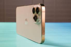 iPhone 12pro Gold - 2