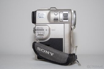 Sony Handycam mini dv DCR-PC1E - 2