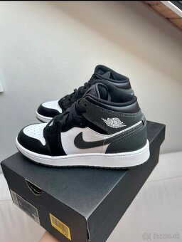 AIR JORDAN 1 MID (GS) - NIKE - 2