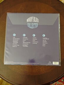 2LP MOODY BLUES - COLLECTED - 2