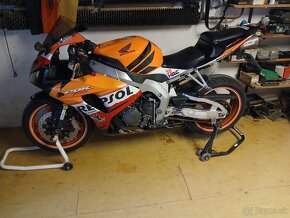 Honda CBR1000RR - 2