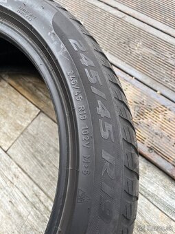 245/45 R19 Pirelli zimne pneu - 2