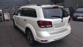 Fiat Freemont 2,0JTDm M6 Cross 2015, 7-miestny, biela perleť - 2