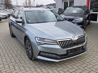 Škoda Superb III L&K DSG MATRIX VIRTUAL CANTON TAŽNÉ MY21 - 2