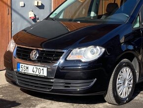 VOLKSWAGEN TOURAN 2,0 TDi DSG - 2