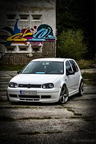 VW Golf IV (4) - 2