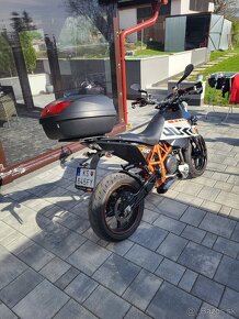 Ktm DUKE 690 R - 2