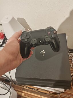 Ps4 pro 1tb - 2