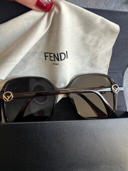 Fendi okuliare nove - 2