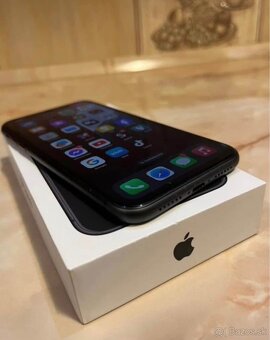 Predám Iphone 11 Black - 2