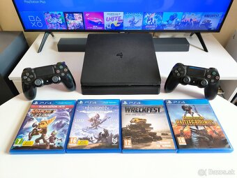 Playstation 4 PS4 SLIM - ovládače - hry - 2