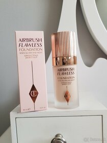 Charlotte Tilbury Airbrush Flawless makeup - 2