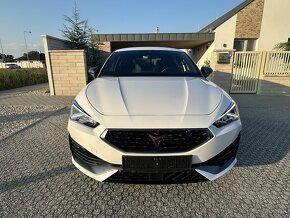 CUPRA LEON 1,4 TSI E-HYBRID DSG 150 KW, VIRTUAL,KAMERA,NAVI, - 2