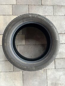 Pneumatiky Michelin Primacy 4 - 215/55 R17 94V - 2