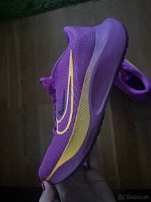 Predám dámske bežecké tenisky Nike Zoom fly 5 - 2