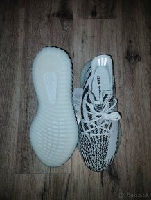 Yeezy 350v2 zebra - 2