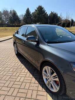 Škoda Octavia 2 RS 2.0 TSI - 2